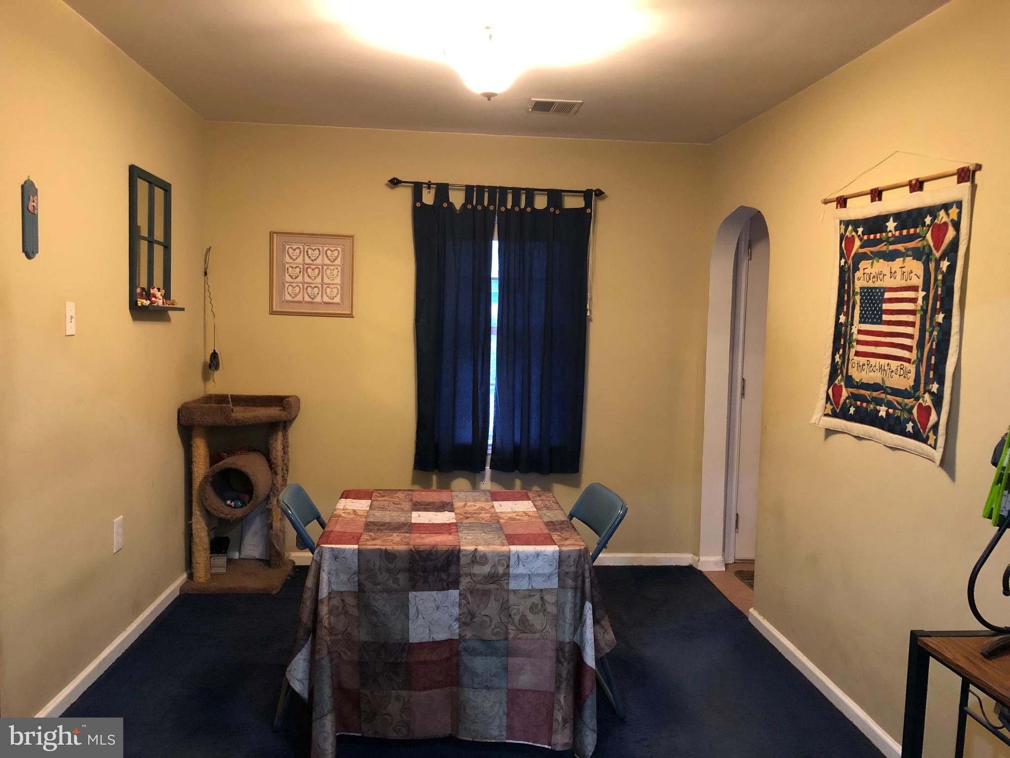 2121 Cullum Drive Reading, PA 19601 - Photo 7 of 15 Dining Room