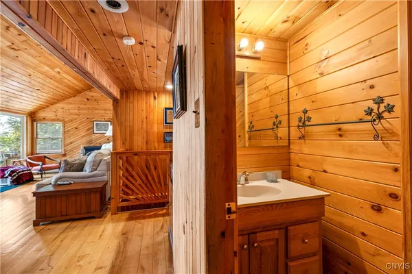 $690,000 | 8119 Capron Road, Woodgate, NY 13494