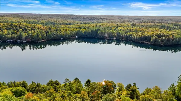 $690,000 | 8119 Capron Road, Woodgate, NY 13494