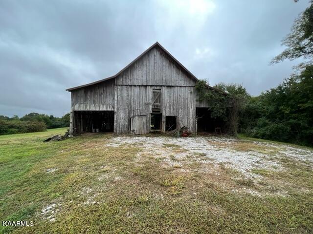 532 Hillvale Road Andersonville, TN 37705 - Photo 3 of 5 IMG_3063