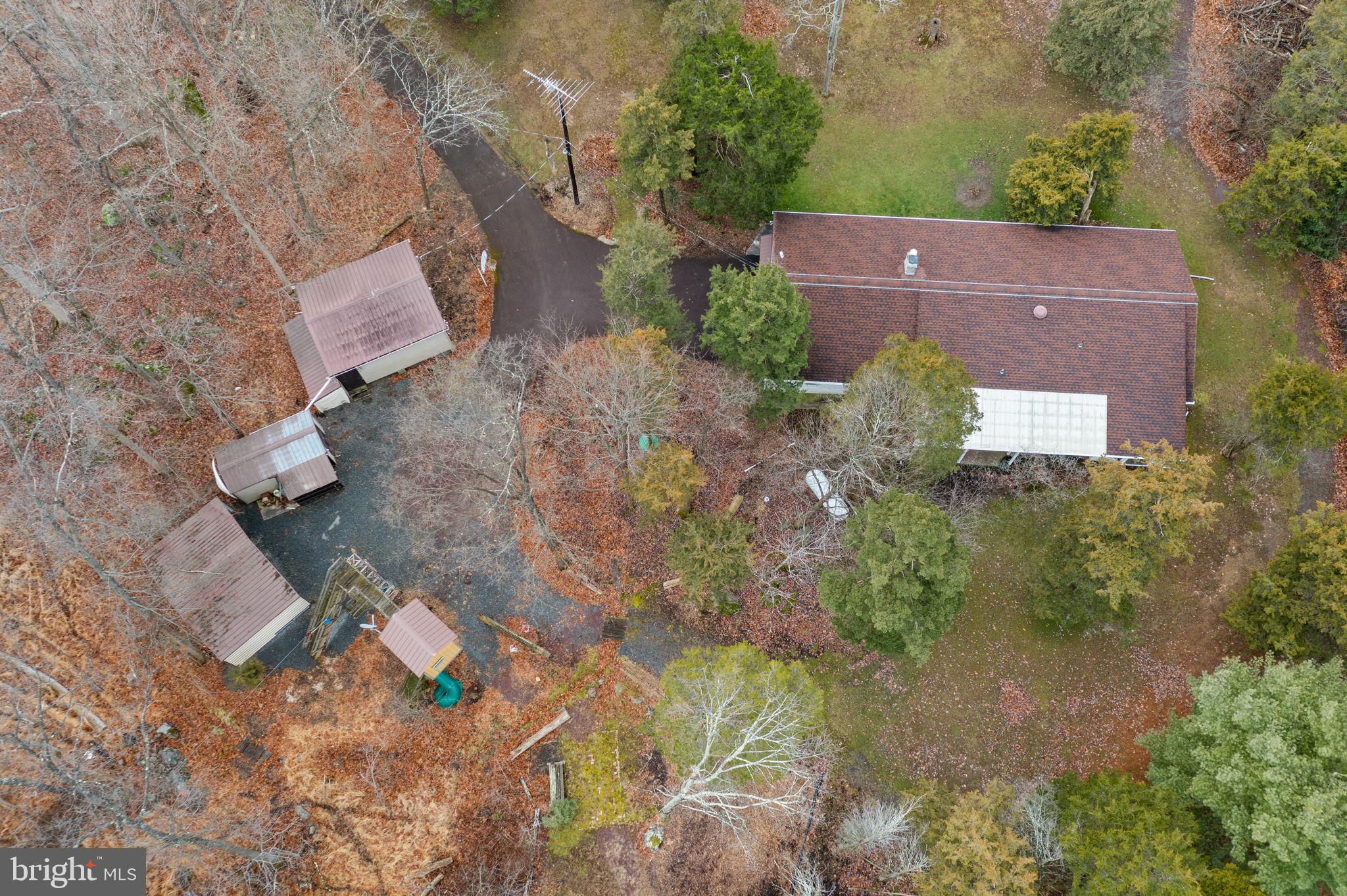 265 Hill Road Green Lane, PA 18054 - Photo 5 of 36