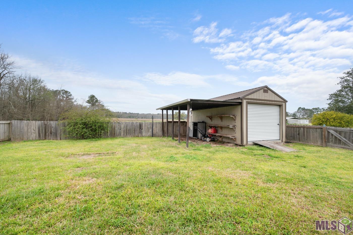 38869 Reinninger Road Denham Springs, LA 70706 - Photo 14 of 18