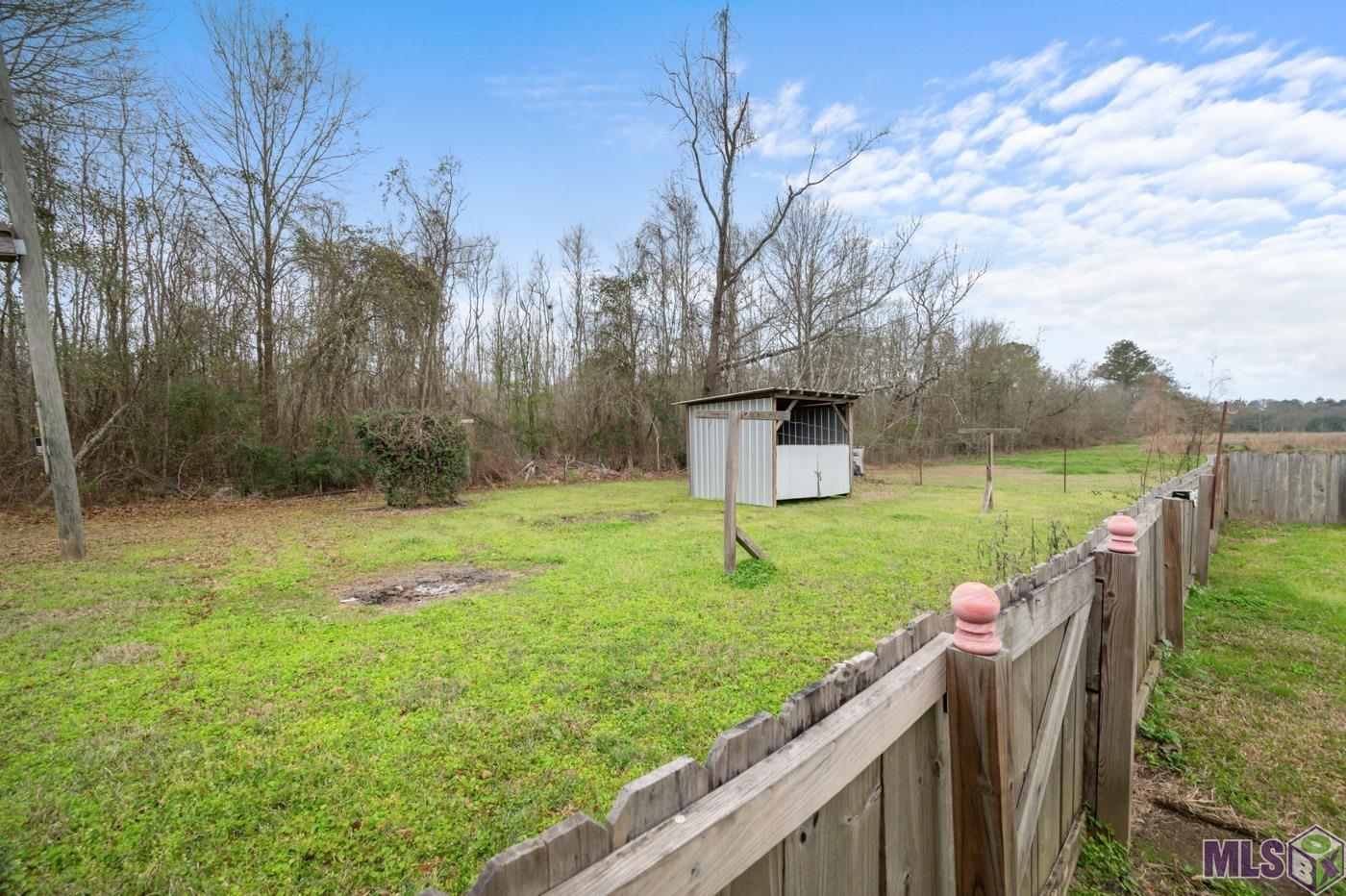 38869 Reinninger Road Denham Springs, LA 70706 - Photo 16 of 18