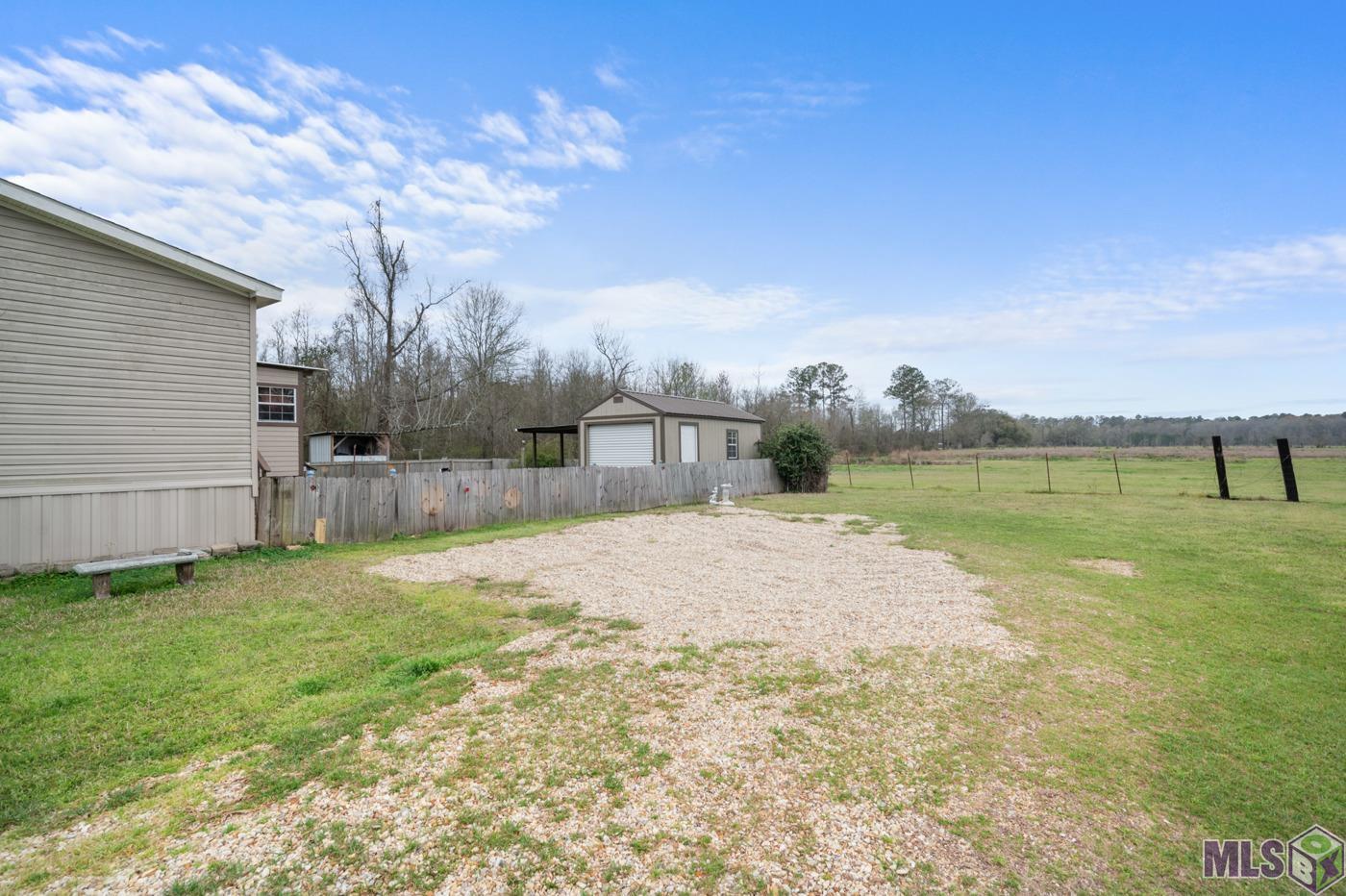38869 Reinninger Road Denham Springs, LA 70706 - Photo 17 of 18