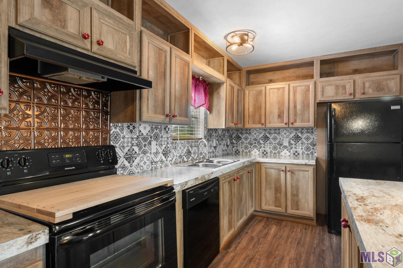 38869 Reinninger Road Denham Springs, LA 70706 - Photo 5 of 18