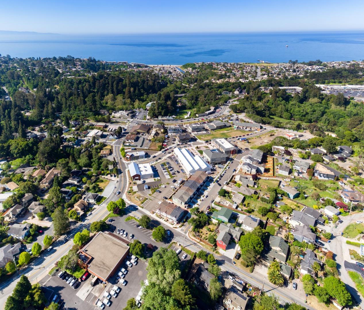 450 Granite Way Aptos, CA 95003 - Photo 1 of 37 a view of a city