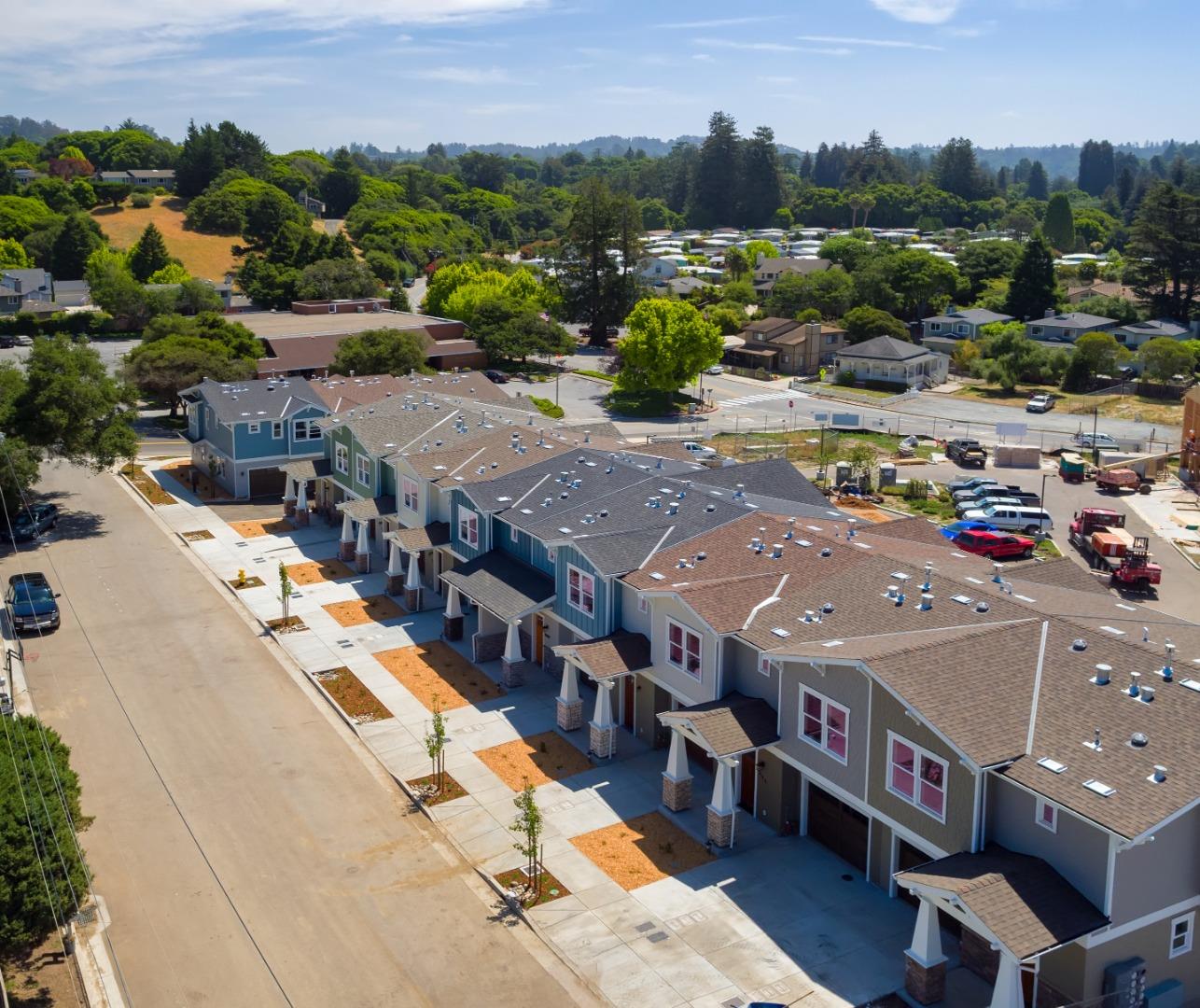450 Granite Way Aptos, CA 95003 - Photo 2 of 37 a view of city