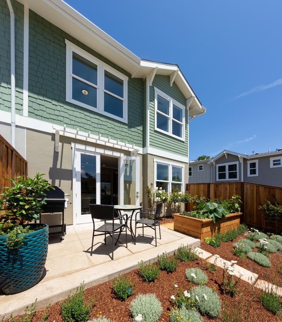 450 Granite Way Aptos, CA 95003 - Photo 23 of 37 a view of a building with sitting area