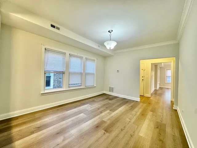 $750,000 | 6228 North Artesian Avenue, Chicago, IL 60659