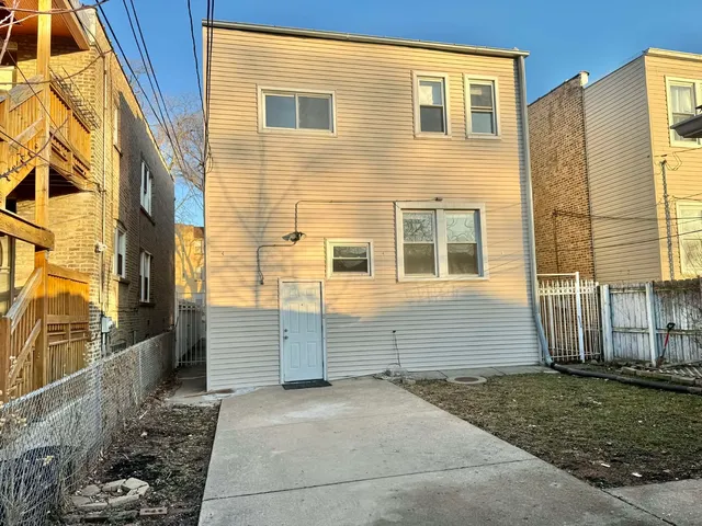 $750,000 | 6228 North Artesian Avenue, Chicago, IL 60659