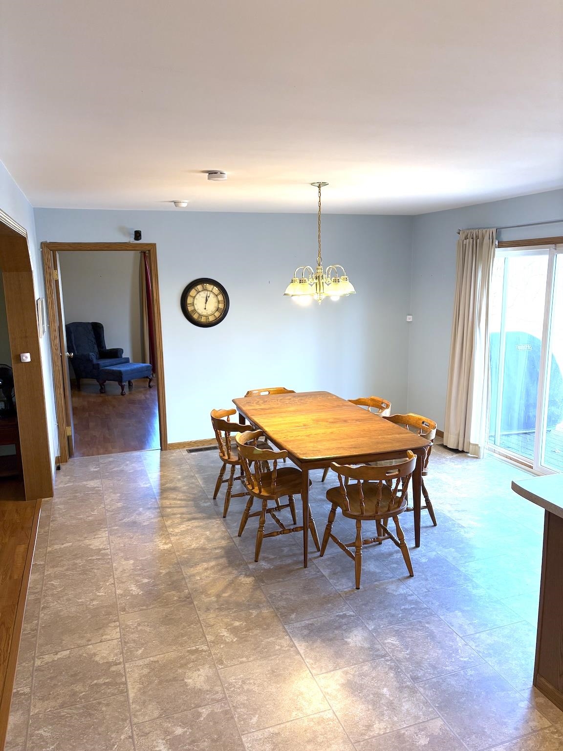 8431 Dean Road Savanna, IL 61074 - Photo 14 of 25 a view of a livingroom and dining room