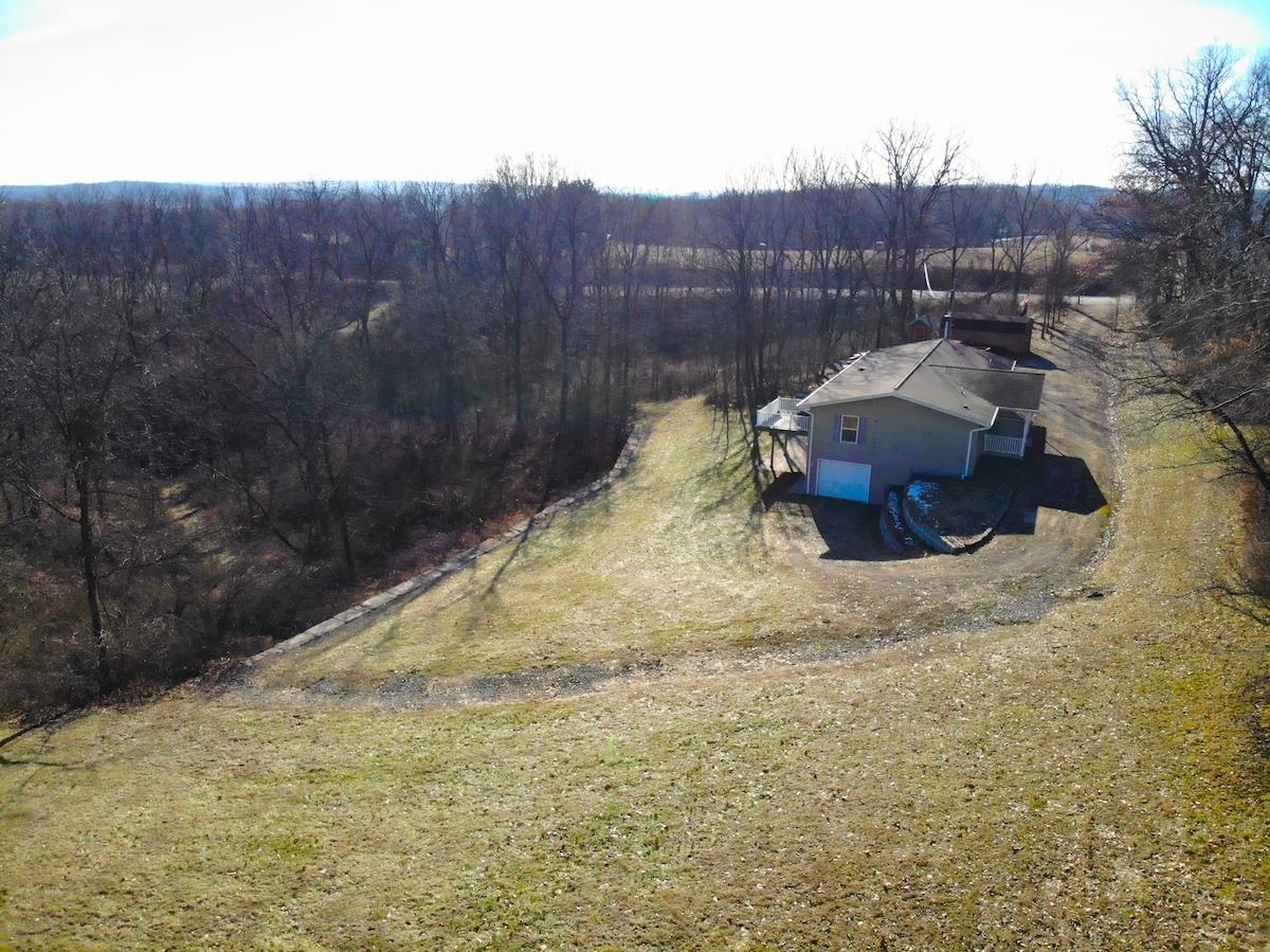 8431 Dean Road Savanna, IL 61074 - Photo 2 of 25 a view of a backyard