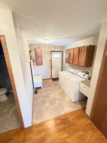 a view of utility room with washer and dryer