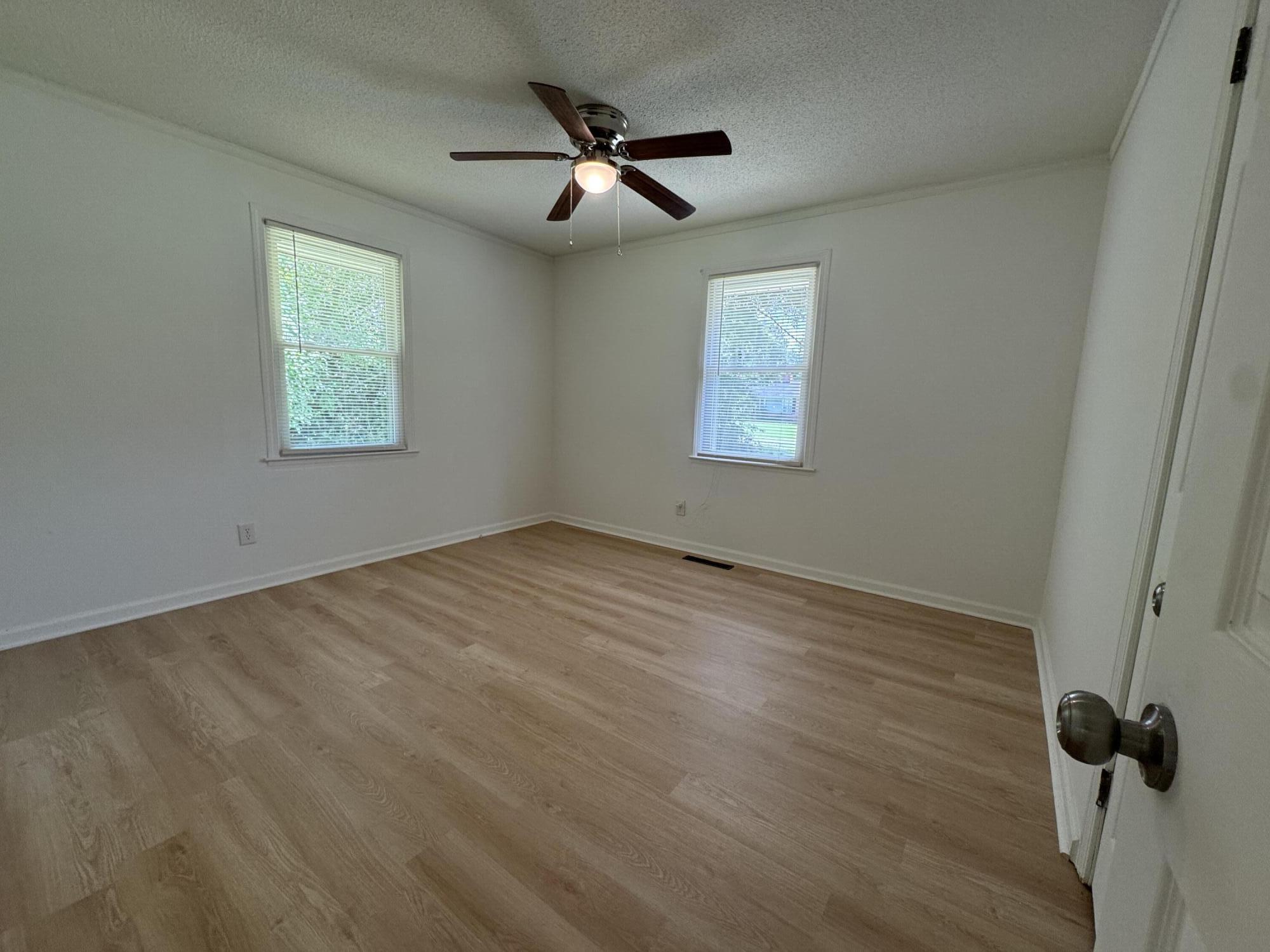 571 Clifton Road Sumter, SC 29153 - Photo 8 of 18