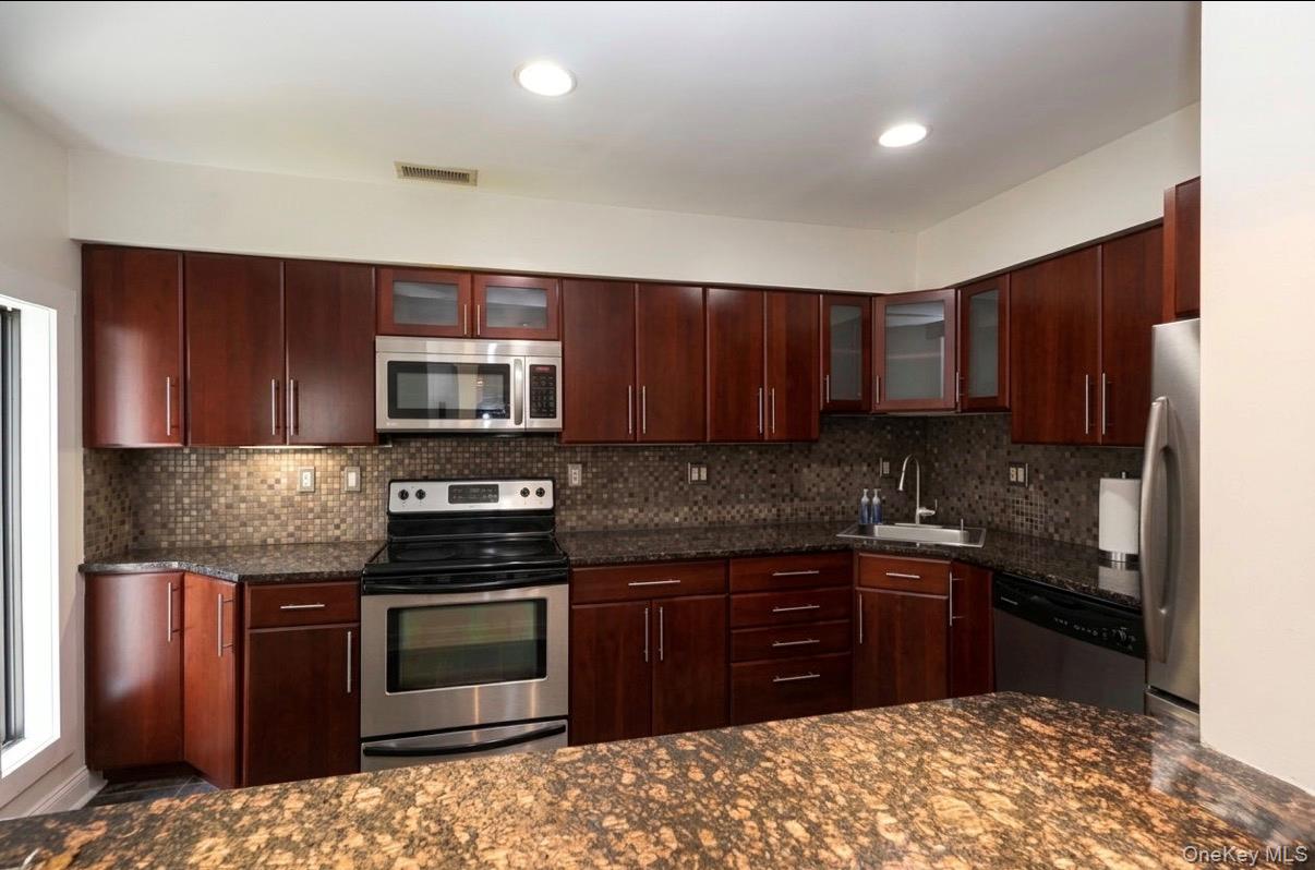 350 Water Street, Unit BLDG 6 6 Newburgh, NY 12550 - Photo 7 of 49