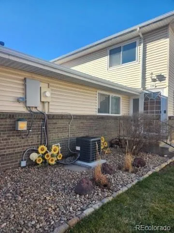 $2,290 | 9255 East Lehigh Avenue, Unit 194, Denver, CO 80237