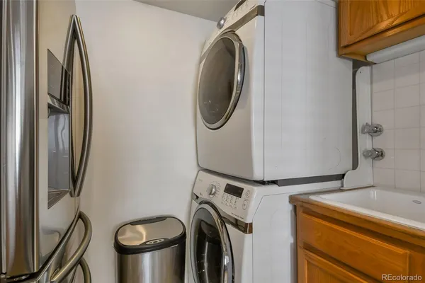 $2,390 | 9255 East Lehigh Avenue, Unit 194, Denver, CO 80237