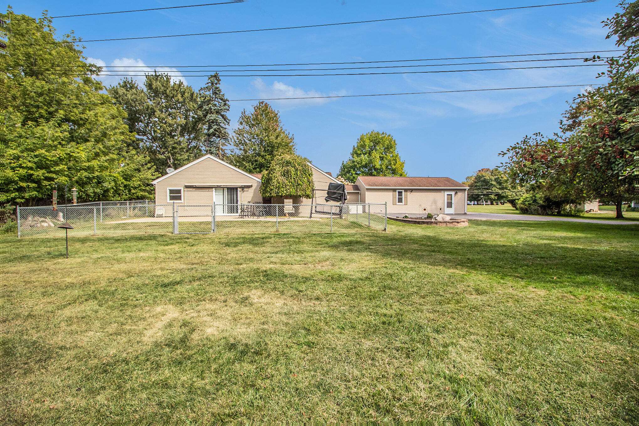 2618 Hannan Road Canton, MI 48188 - Photo 36 of 39 034_img_4783_454