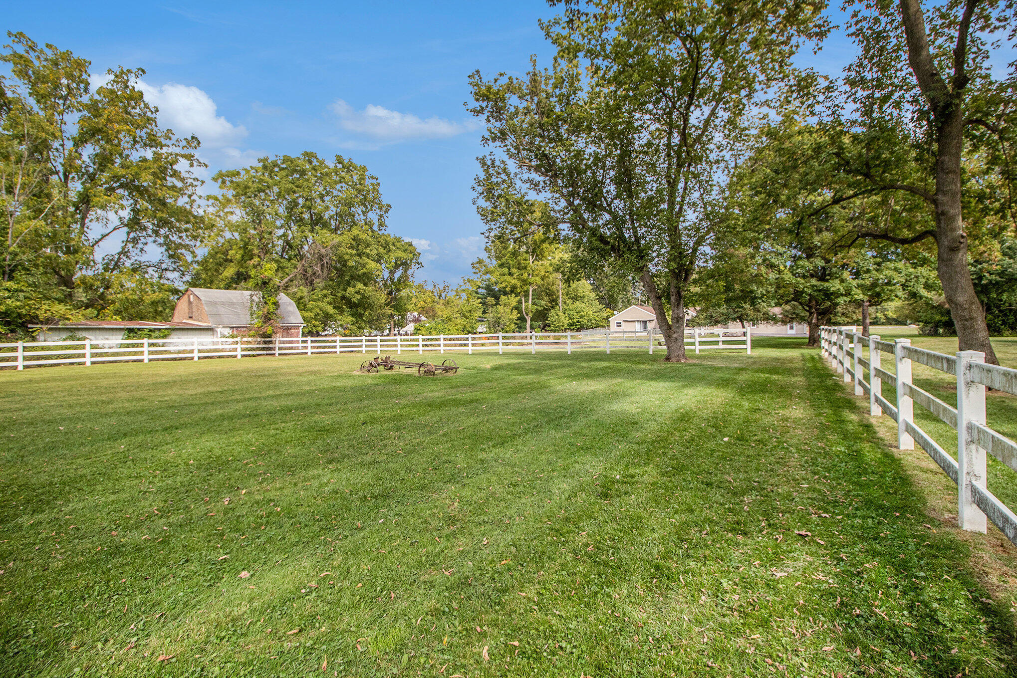 2618 Hannan Road Canton, MI 48188 - Photo 38 of 39 036_img_4785_700