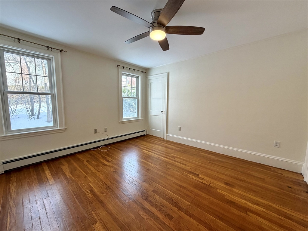 31 Oakley Road, Unit 1 Watertown, MA 02472 - Photo 19 of 37