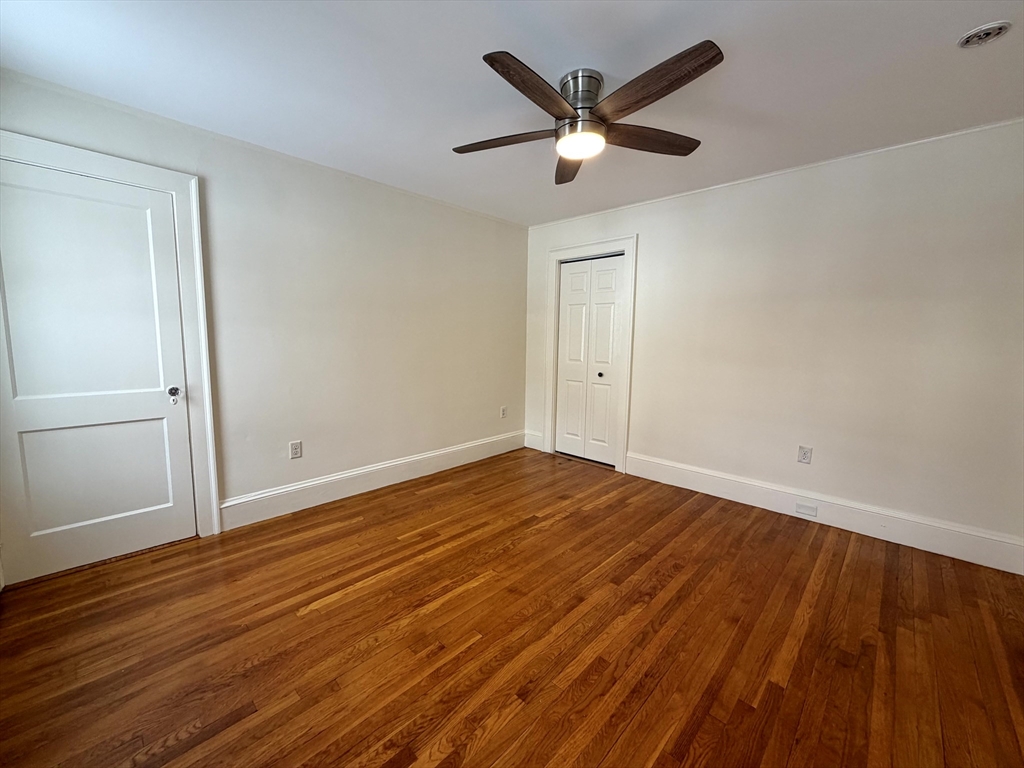 31 Oakley Road, Unit 1 Watertown, MA 02472 - Photo 20 of 37