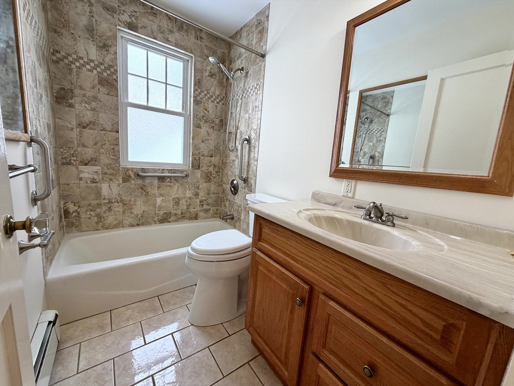 31 Oakley Road, Unit 1 Watertown, MA 02472 - Photo 22 of 37