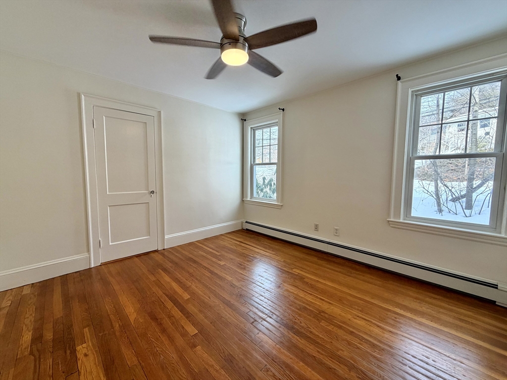 31 Oakley Road, Unit 1 Watertown, MA 02472 - Photo 23 of 37