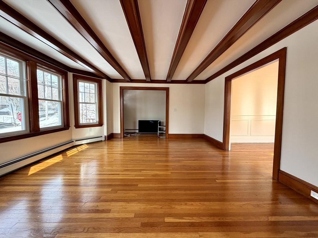 31 Oakley Road, Unit 1 Watertown, MA 02472 - Photo 8 of 37