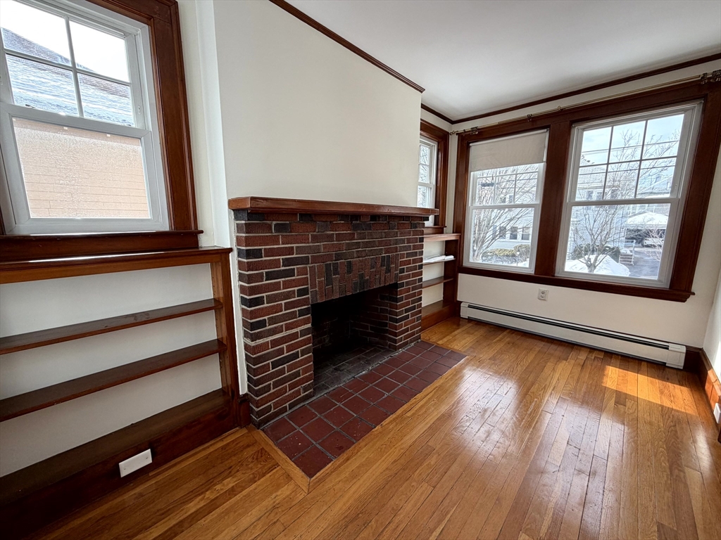 31 Oakley Road, Unit 1 Watertown, MA 02472 - Photo 9 of 37