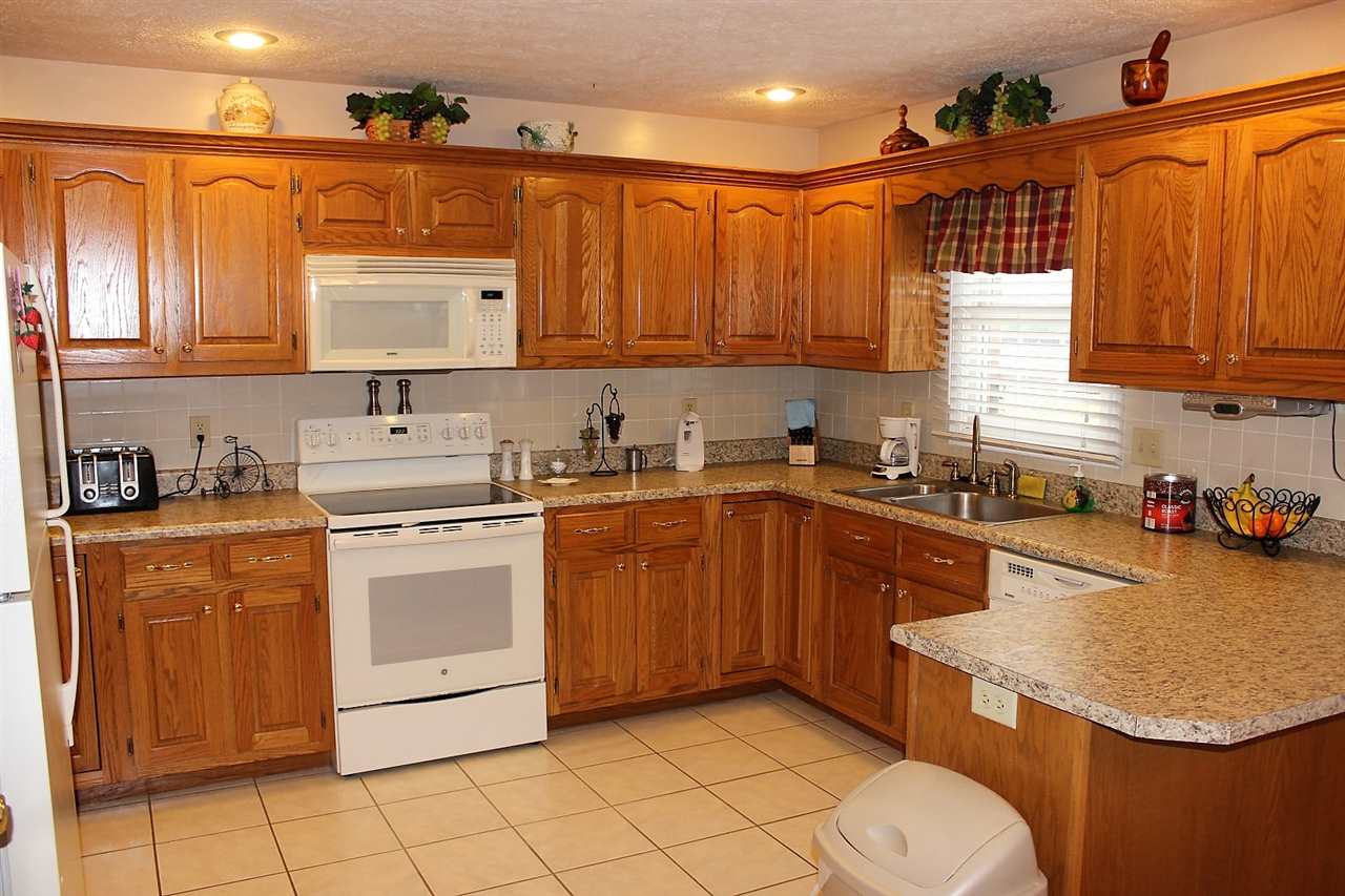 1860 Section Line Road Wadesville, IN 47638 - Photo 8 of 29 Gallery Image 8