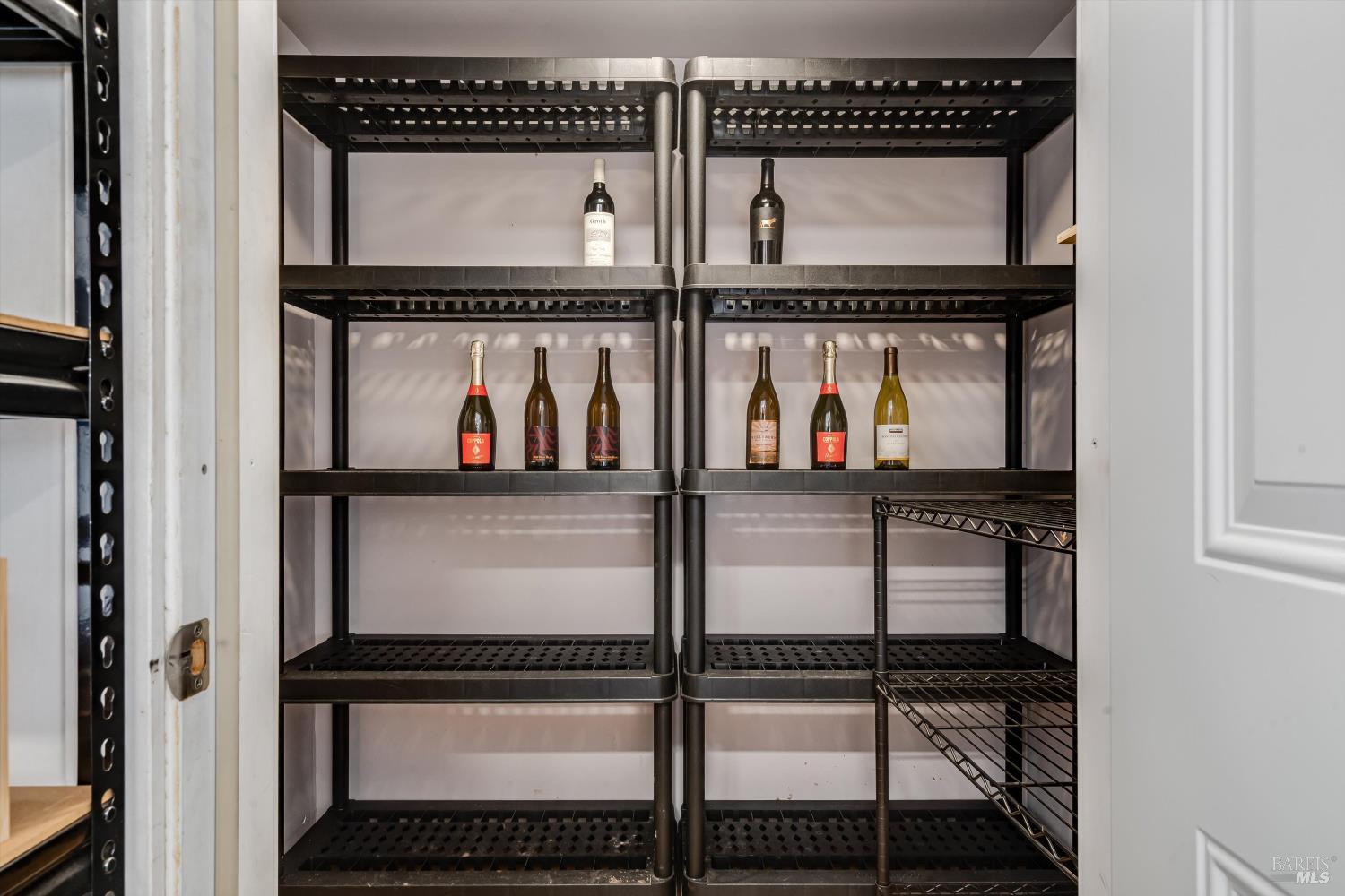 4423 Dove Court Napa, CA 94558 - Photo 35 of 37