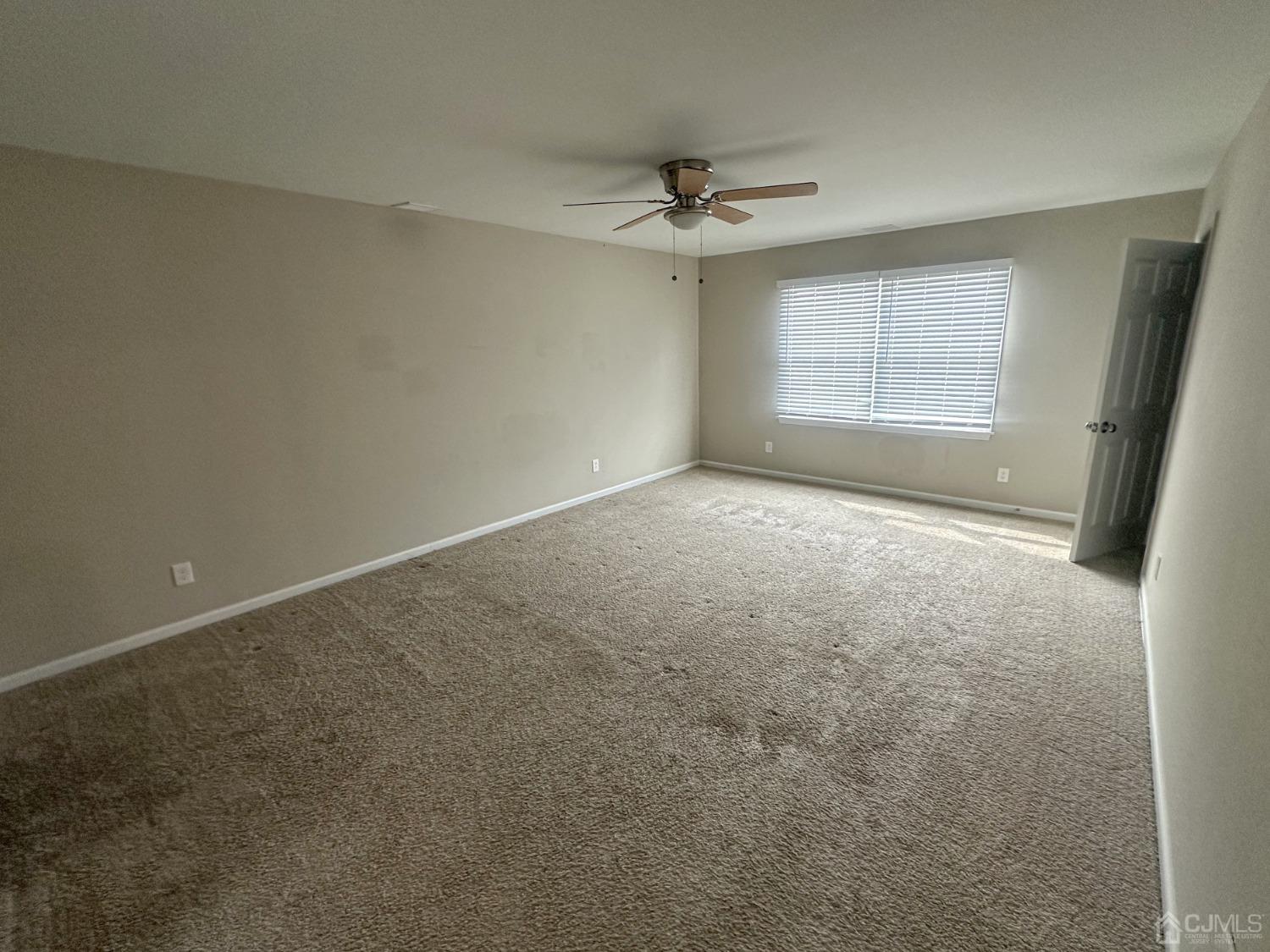 446 Old Post Road Edison, NJ 08817 - Photo 16 of 22