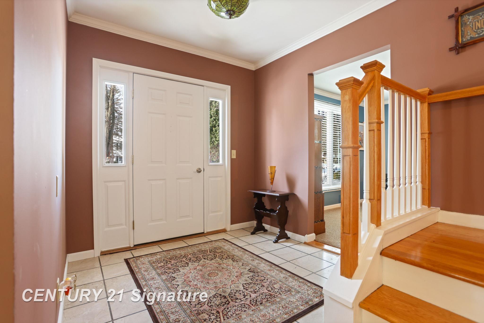 49 Benton Road Saginaw, MI 48602 - Photo 5 of 56 50195912-2b9bacb4-d6c3-442a-a7b5-da8126888827.JPG