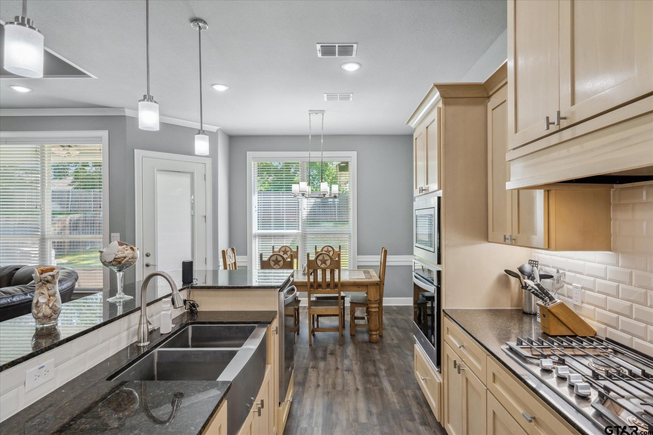 2231 Rana Park Flint, TX 75762 - Photo 9 of 36