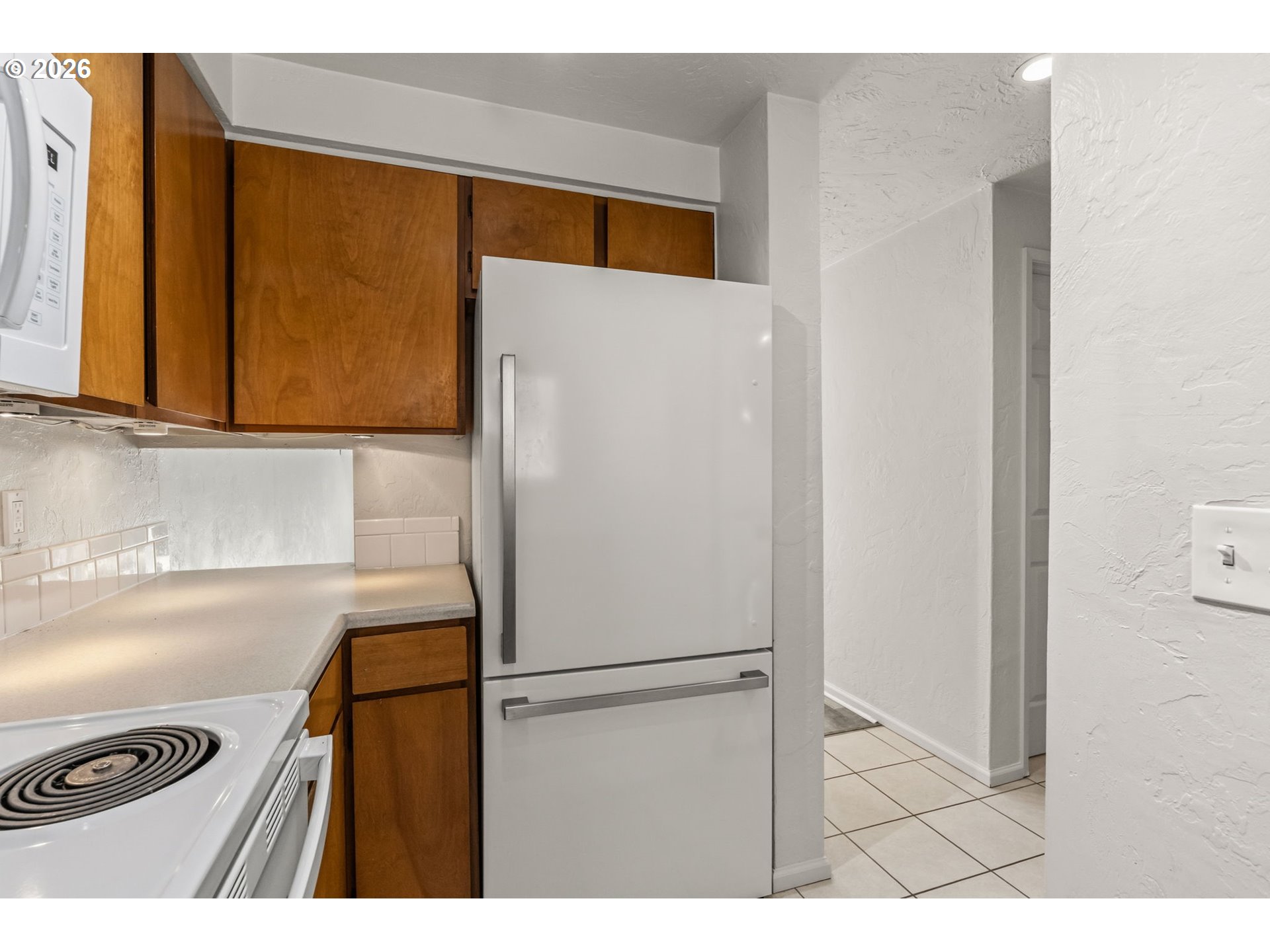 1488 Fetters Loop Eugene, OR 97402 - Photo 12 of 31