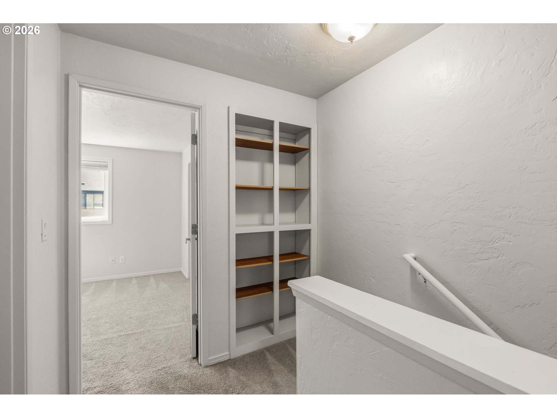 1488 Fetters Loop Eugene, OR 97402 - Photo 15 of 31