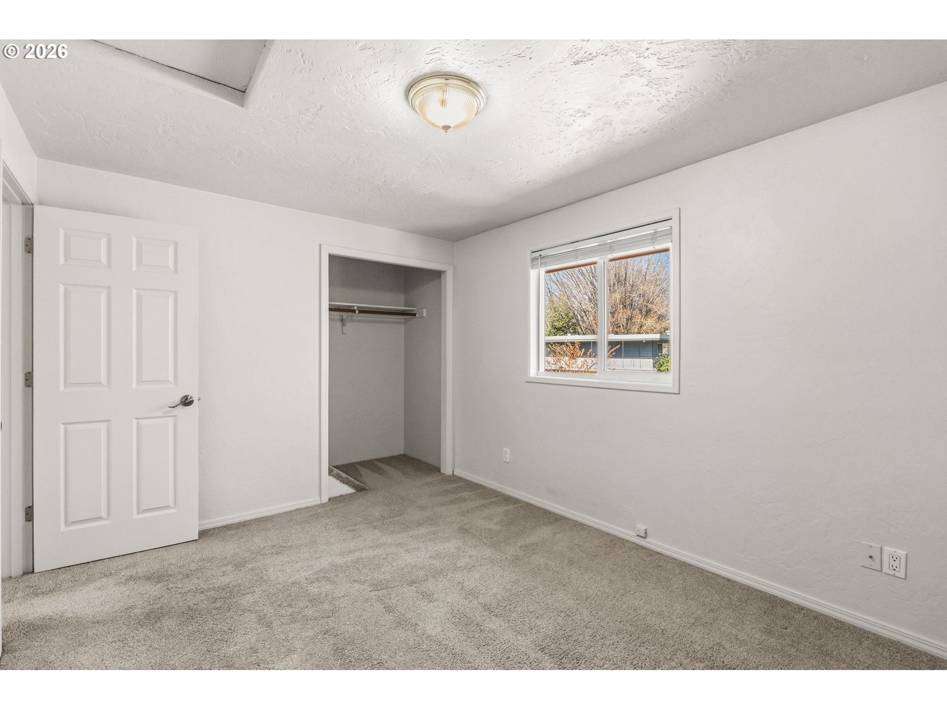 1488 Fetters Loop Eugene, OR 97402 - Photo 21 of 31