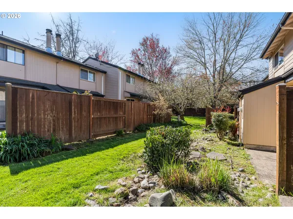 $245,000 | 1488 Fetters Loop, Eugene, OR 97402