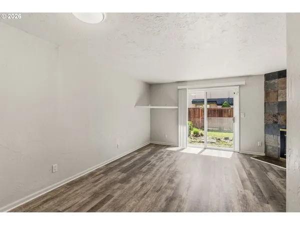 $245,000 | 1488 Fetters Loop, Eugene, OR 97402