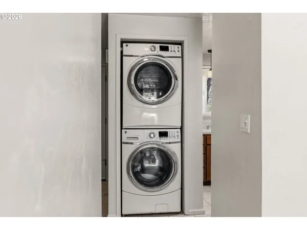 $245,000 | 1488 Fetters Loop, Eugene, OR 97402