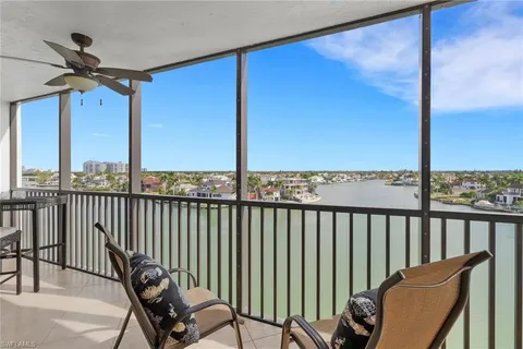 $850,000 | 10420 Gulf Shore Drive, Unit 162, Naples, FL 34108