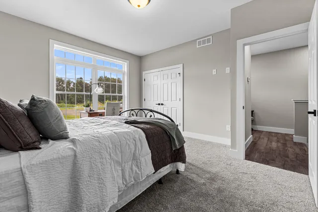 $421,500 | 235 Auseon Court, Hillsdale, MI 49242