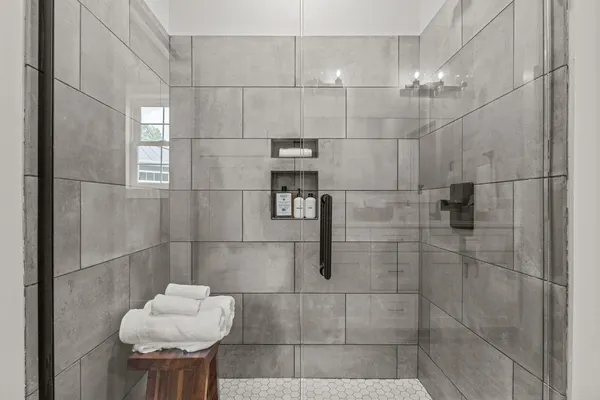 $399,900 | 235 Auseon Court, Hillsdale, MI 49242
