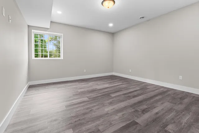 $421,500 | 235 Auseon Court, Hillsdale, MI 49242