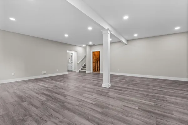 $399,900 | 235 Auseon Court, Hillsdale, MI 49242