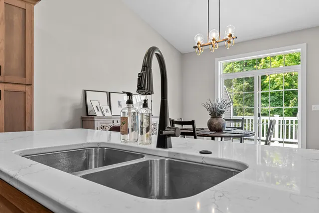 $421,500 | 235 Auseon Court, Hillsdale, MI 49242