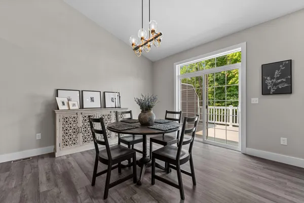 $399,900 | 235 Auseon Court, Hillsdale, MI 49242