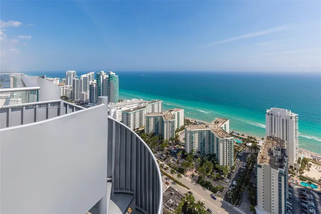 $5,500 | 4010 South Ocean Drive, Unit T4303, Hollywood, FL 33019