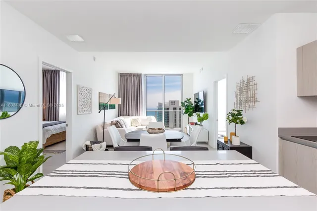 $5,500 | 4010 South Ocean Drive, Unit T4303, Hollywood, FL 33019