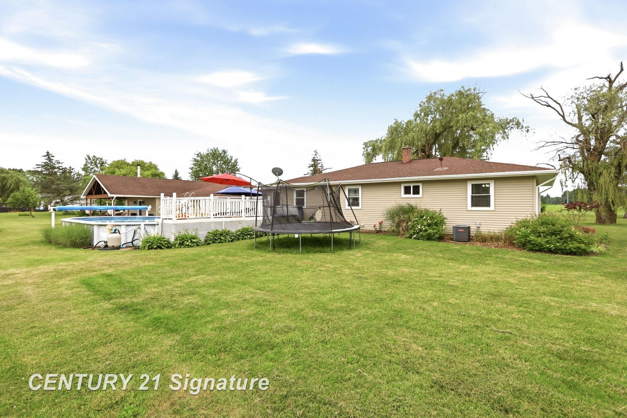 2051 South Brennan Road Hemlock, MI 48626 - Photo 61 of 72